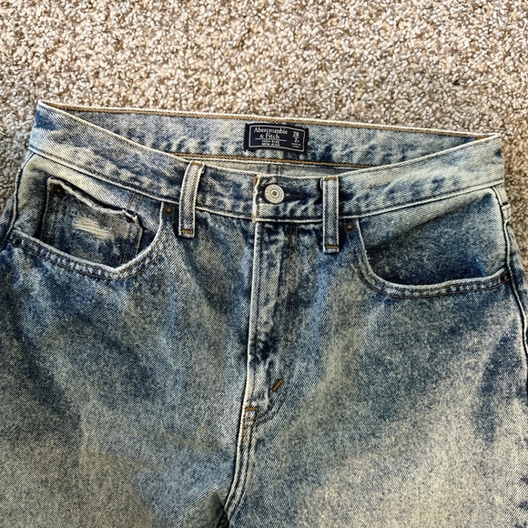 Abercrombie and Fitch Jeans - Picture 3 of 4